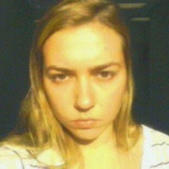 Meet your Posher, Roxana - Picture 1 of 1